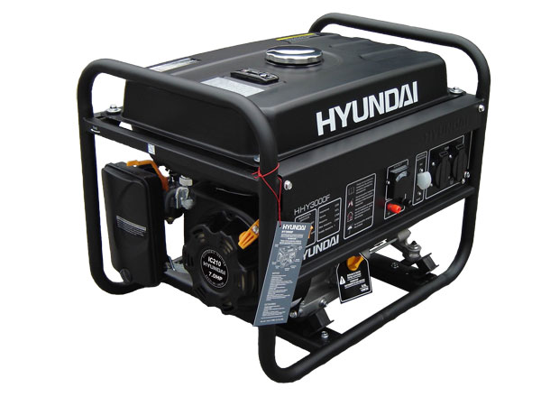HHY 3000F, Генератор бензиновый Hyundai HHY 3000F, 2.6 кВт, 15 л, 1.4 л/ч